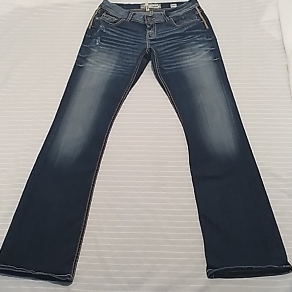 Bke Women Bootcut Light Washed Blue Jeans